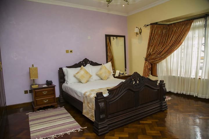 La Belle Villa