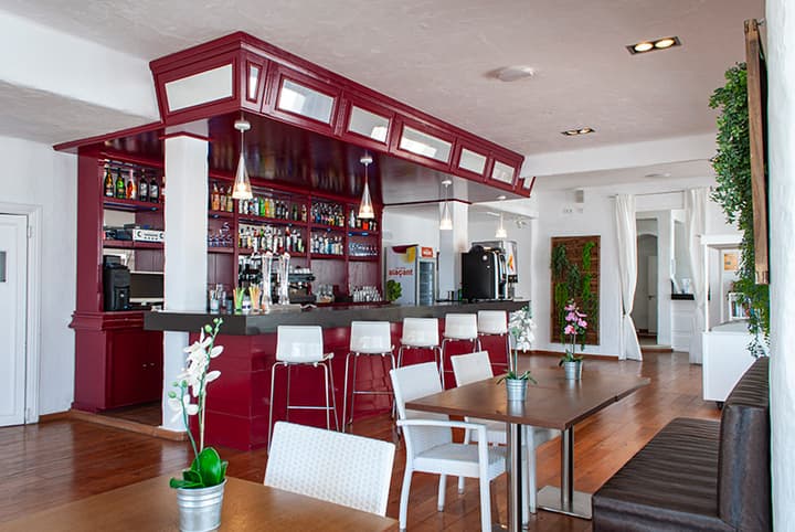 Hotel Baluma Porto Petro