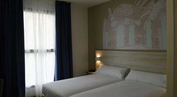 Hotel Balneario De Graena