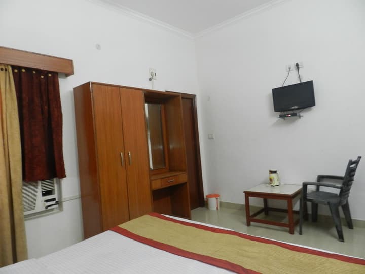 Euro Star Inn