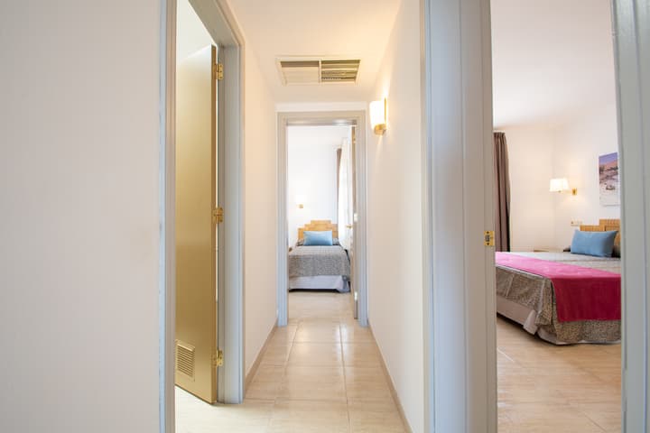 HL Club Playa Blanca Hotel