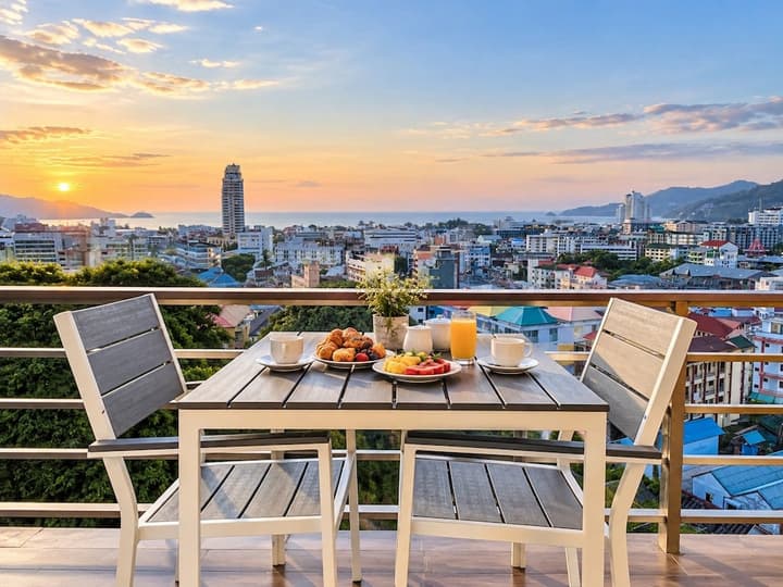 Oceanview Treasure Hotel & Residence
