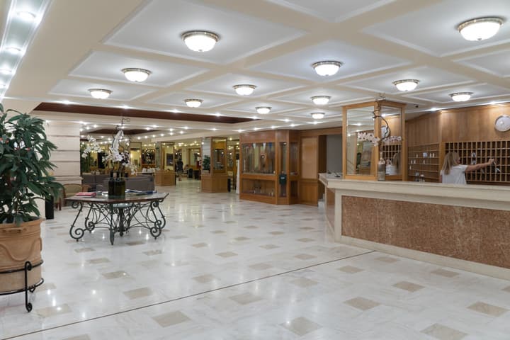 Mare Monte Beach Hotel