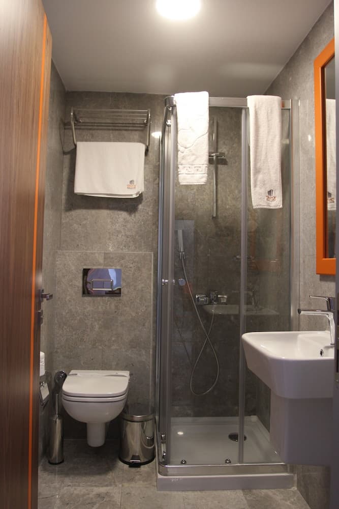 Onyx Business Hotel