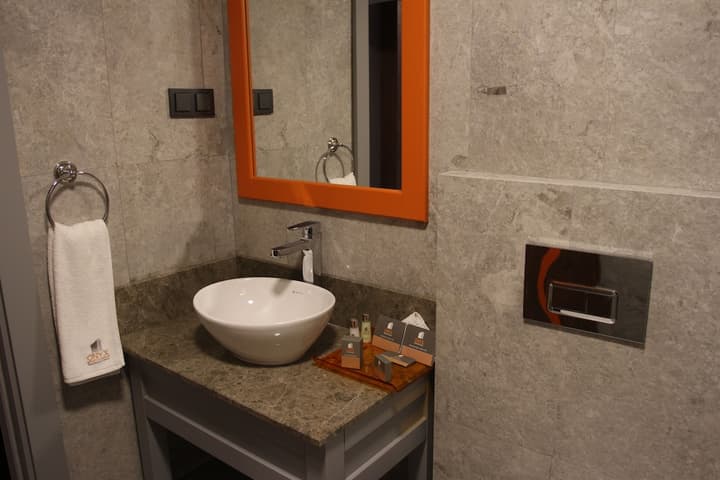 Onyx Business Hotel