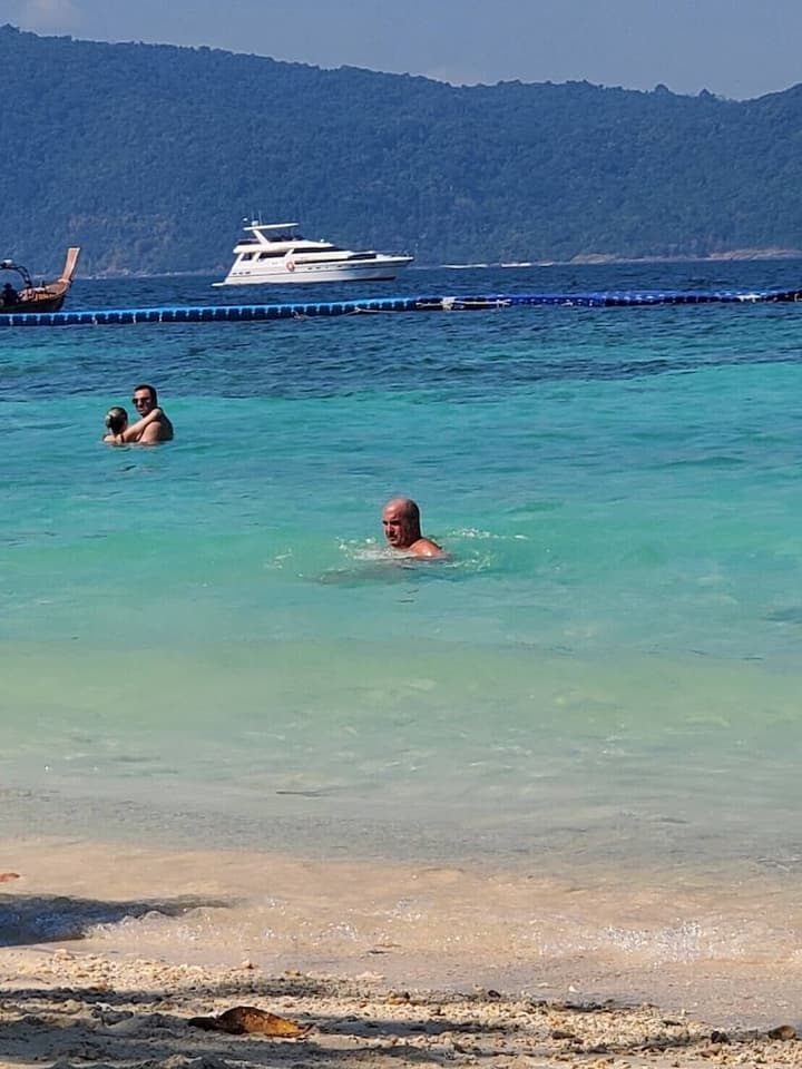 Oceanview Treasure Hotel & Residence