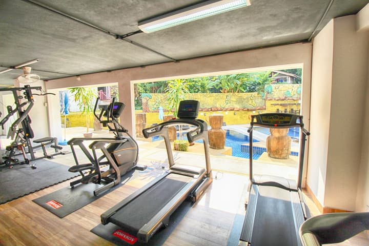 Oceanview Treasure Hotel & Residence
