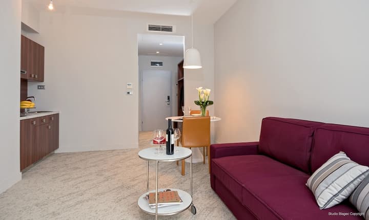 Priska Med Luxury Rooms