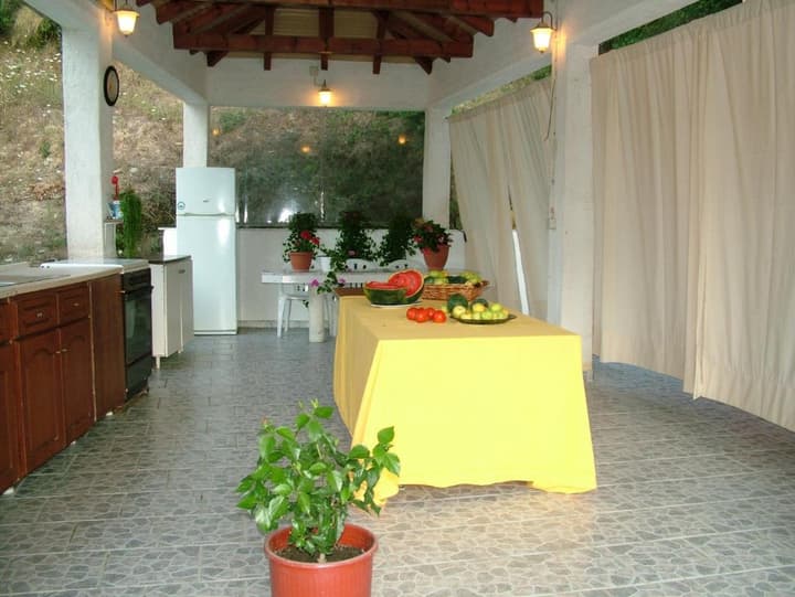Angeliki Apartments