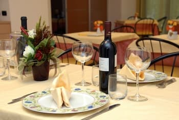 Groane Hotel Residence