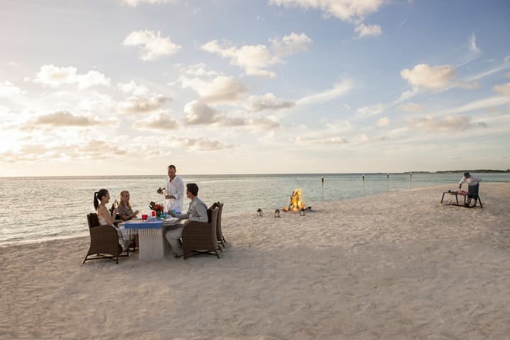 The Residence Maldives Falhumaafushi - Trasfer Volo Domestico + Barca Veloce Incluso - Airone Selection