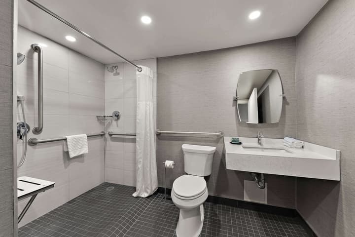 Best Western Parkway Hotel Toronto North