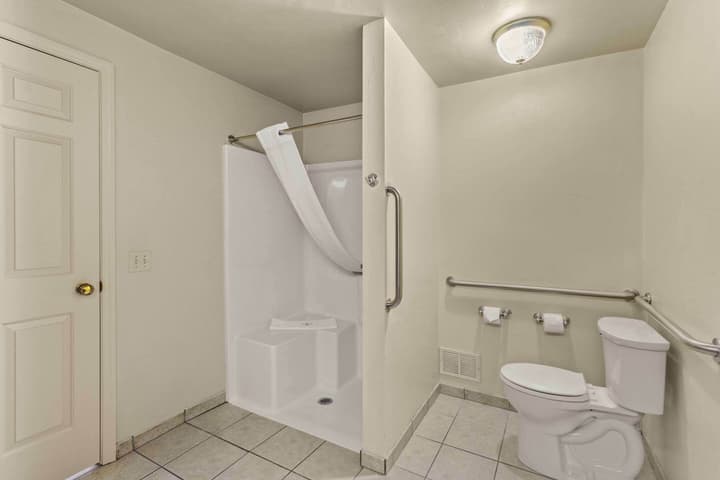 Quality Inn & Suites Green Bay Downtown