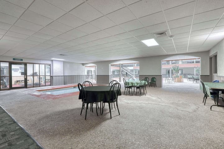 Quality Inn & Suites Green Bay Downtown