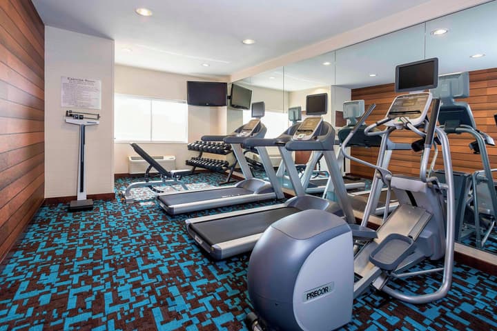 Fairfield Inn & Suites Holland
