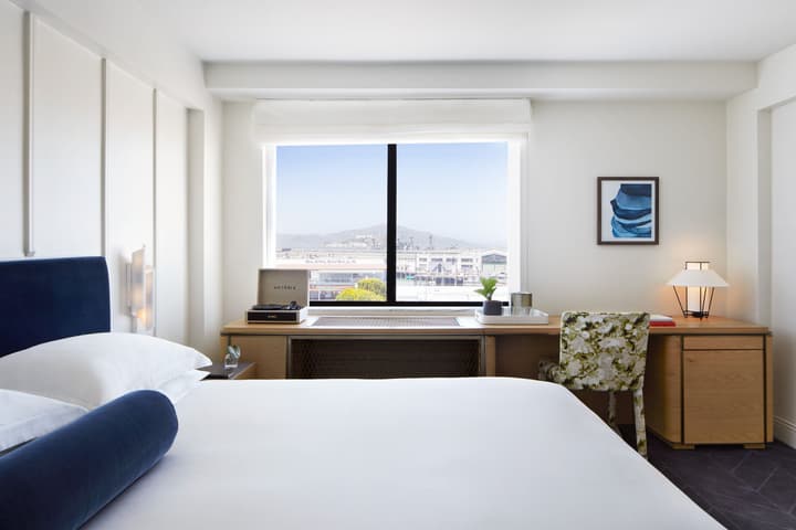 Kimpton Alton Fisherman's Wharf by IHG