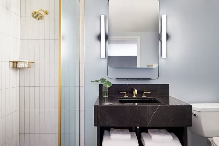 Kimpton Alton Fisherman's Wharf by IHG