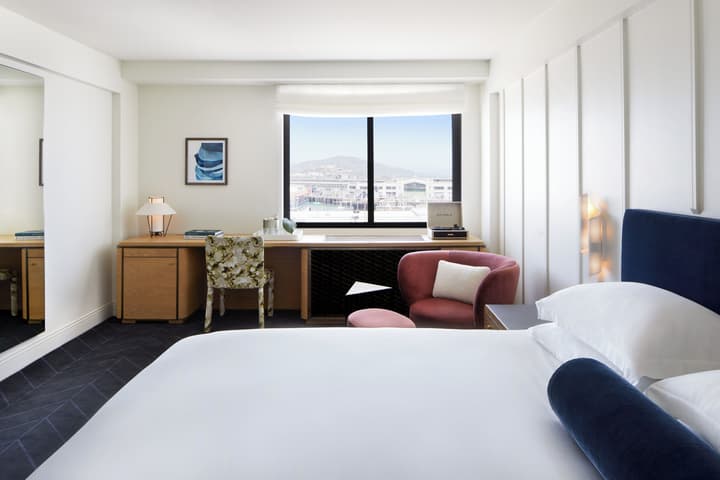 Kimpton Alton Fisherman's Wharf by IHG