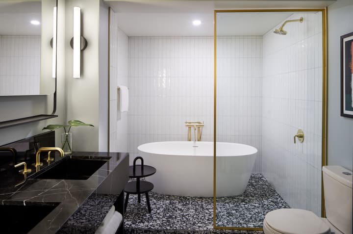 Kimpton Alton Fisherman's Wharf by IHG