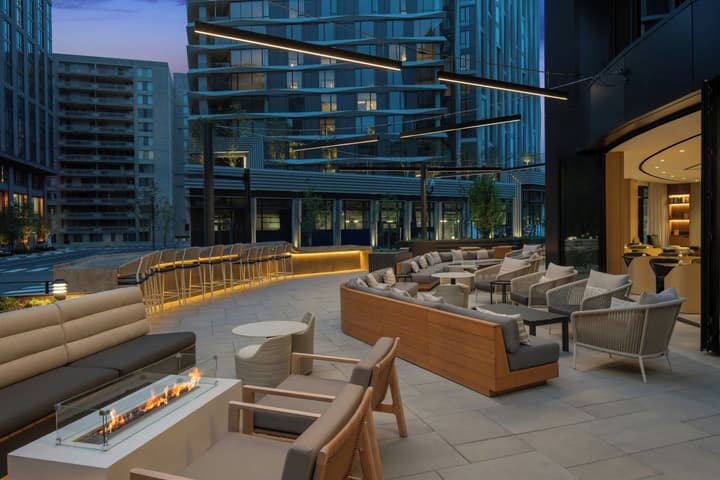 AC Hotel by Marriott Arlington National Landing