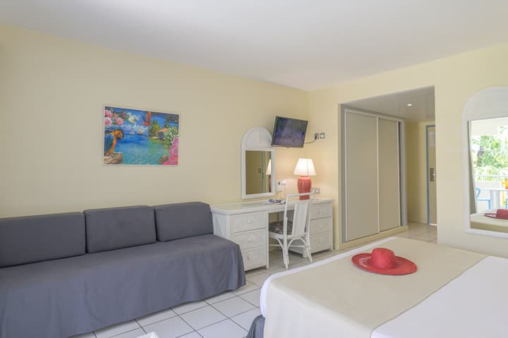 Canella Beach Hotel