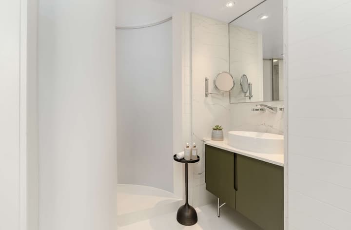 Hotel Zena Washington DC