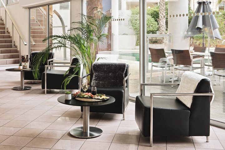 Holiday Inn Toulon City Centre by IHG