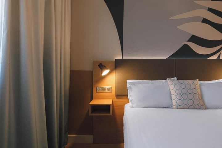 Holiday Inn Toulon City Centre by IHG