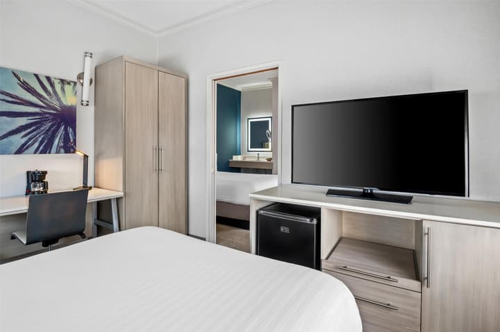 SureStay Hotel by Best Western Santa Monica