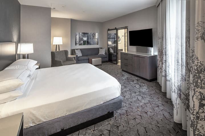 DoubleTree by Hilton Hotel Modesto