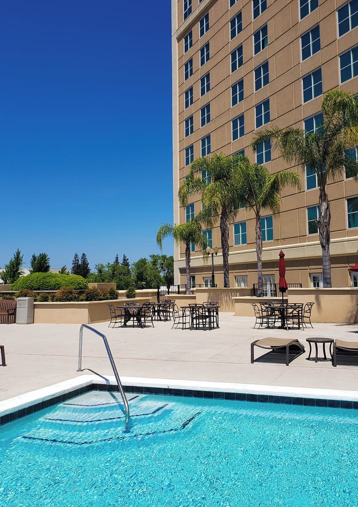 DoubleTree by Hilton Hotel Modesto