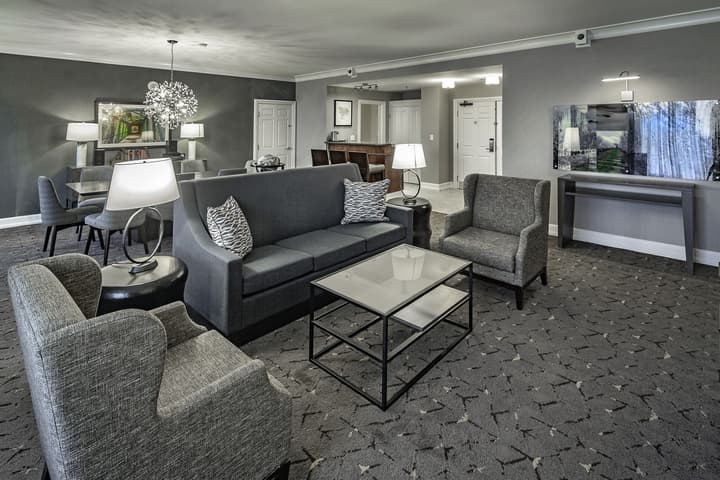 DoubleTree by Hilton Hotel Modesto