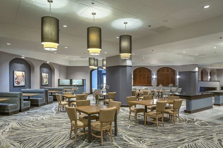 DoubleTree by Hilton Hotel Modesto