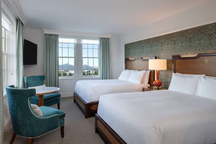 Hotel Roanoke & Conference Ctr, Curio Collection by Hilton 