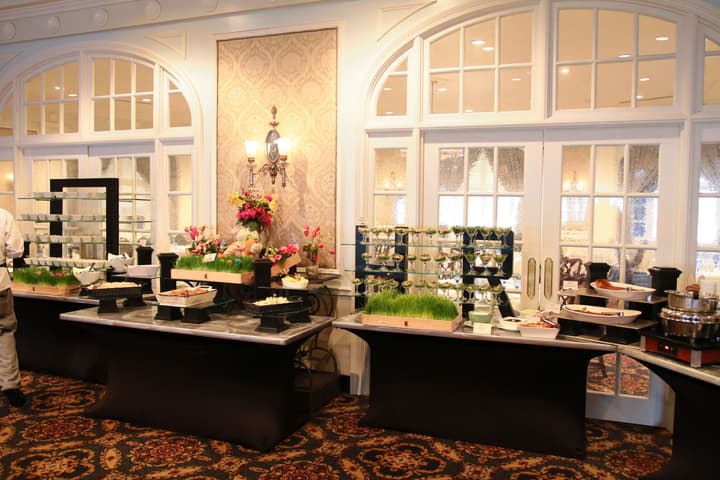 Hotel Roanoke & Conference Ctr, Curio Collection by Hilton 