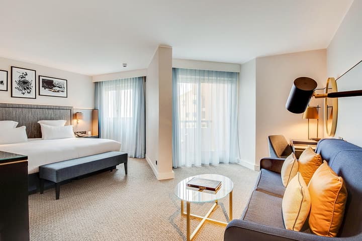 Columbus Hotel Monte-Carlo, Curio Collection by Hilton