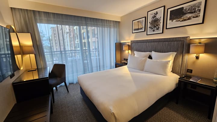 Columbus Hotel Monte-Carlo, Curio Collection by Hilton