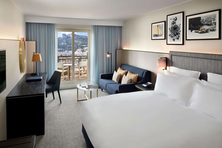 Columbus Hotel Monte-Carlo, Curio Collection by Hilton