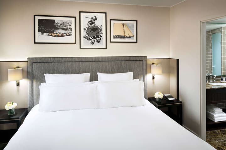 Columbus Hotel Monte-Carlo, Curio Collection by Hilton