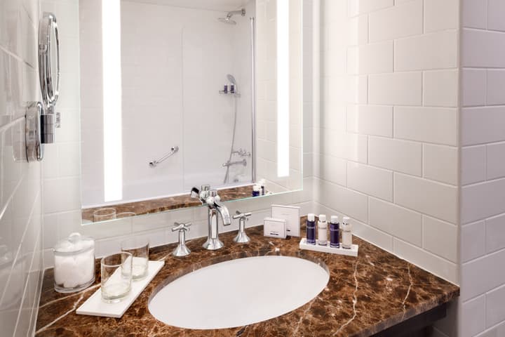 Columbus Hotel Monte-Carlo, Curio Collection by Hilton