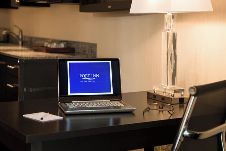 Port Inn & Suites Kennebunk, an Ascend Collection Hotel