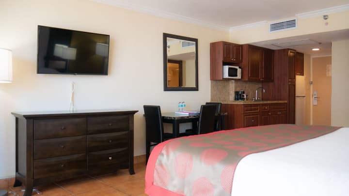 Ramada Plaza by Wyndham Marco Polo Beach Resort