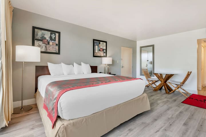 Ramada Plaza by Wyndham Marco Polo Beach Resort