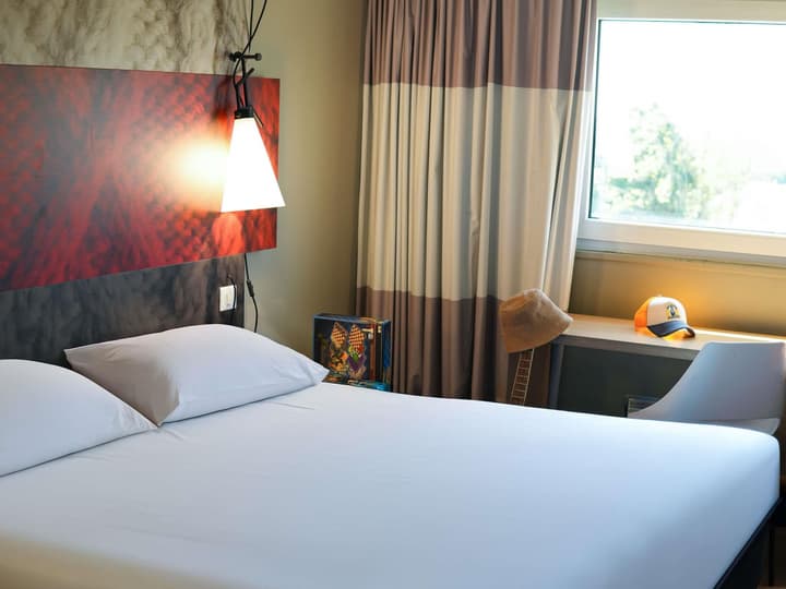 ibis Caen Porte d'Angleterre