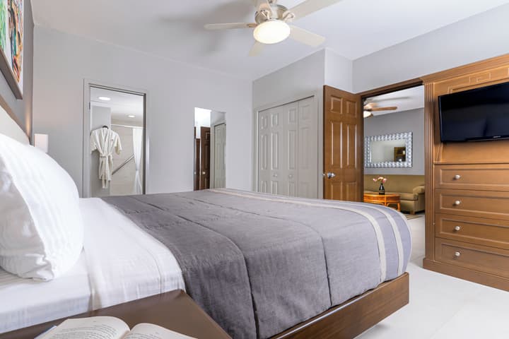 Paradise Village Beach Resort and Spa