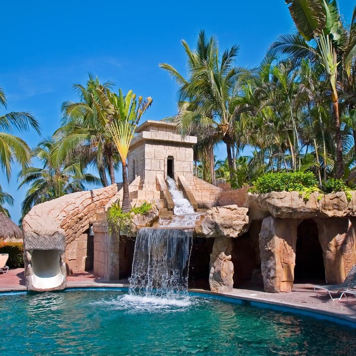 Paradise Village Beach Resort and Spa