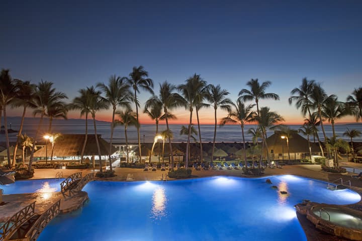 Paradise Village Beach Resort and Spa