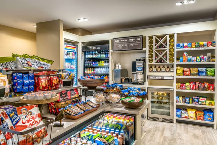 Hilton Garden Inn Reagan National Airport