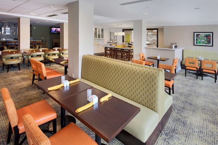 Hilton Garden Inn Reagan National Airport
