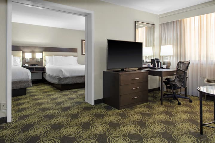 Hilton Garden Inn Reagan National Airport